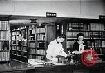Image l'amélioration des conditions de vie Japon, 1950, de la seconde 14 séquences d'archives historiques vidéo 65675067567