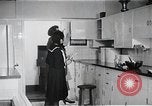 Image l'amélioration des conditions de vie Japon, 1950, de la seconde 43 séquences d'archives historiques vidéo 65675067567