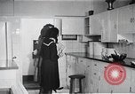 Image l'amélioration des conditions de vie Japon, 1950, de la seconde 44 séquences d'archives historiques vidéo 65675067567