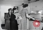Image l'amélioration des conditions de vie Japon, 1950, de la seconde 51 séquences d'archives historiques vidéo 65675067567