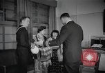 Standbild japanischen Braut Schule Yokosuka in Japan, 1956, aus Sekunde 55 historischem Filmmaterial Videoclip 65675067570