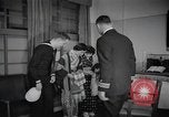 Standbild japanischen Braut Schule Yokosuka in Japan, 1956, aus Sekunde 56 historischem Filmmaterial Videoclip 65675067570