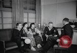 Standbild japanischen Braut Schule Yokosuka in Japan, 1956, aus Sekunde 61 historischem Filmmaterial Videoclip 65675067570