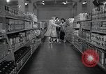 Standbild japanischen Braut Schule Japan, 1956, aus Sekunde 8 historischem Filmmaterial Videoclip 65675067571