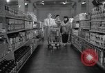Standbild japanischen Braut Schule Japan, 1956, aus Sekunde 21 historischem Filmmaterial Videoclip 65675067571
