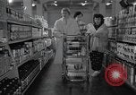Standbild japanischen Braut Schule Japan, 1956, aus Sekunde 38 historischem Filmmaterial Videoclip 65675067571