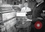 Standbild japanischen Braut Schule Japan, 1956, aus Sekunde 60 historischem Filmmaterial Videoclip 65675067571