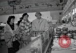 Standbild japanischen Braut Schule Japan, 1956, aus Sekunde 31 historischem Filmmaterial Videoclip 65675067572