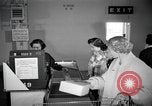 Standbild japanischen Braut Schule Japan, 1956, aus Sekunde 53 historischem Filmmaterial Videoclip 65675067572