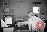 Standbild japanischen Braut Schule Japan, 1956, aus Sekunde 59 historischem Filmmaterial Videoclip 65675067572