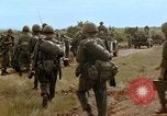 Standbild 1st Cavalry Division Pleiku Süd Vietnam, 1965, aus Sekunde 11 historischem Filmmaterial Videoclip 65675067580
