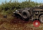 Standbild 1st Cavalry Division Pleiku Süd Vietnam, 1965, aus Sekunde 39 historischem Filmmaterial Videoclip 65675067580