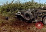 Standbild 1st Cavalry Division Pleiku Süd Vietnam, 1965, aus Sekunde 44 historischem Filmmaterial Videoclip 65675067580