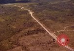 Standbild Camps und Basen Vietnam, 1967, aus Sekunde 13 historischem Filmmaterial Videoclip 65675067587