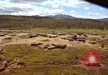 Standbild Camps und Basen Vietnam, 1967, aus Sekunde 31 historischem Filmmaterial Videoclip 65675067589