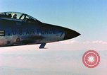 Standbild F-101A Voodoo California United States USA, 1956, aus Sekunde 10 historischem Filmmaterial Videoclip 65675067607