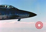 Standbild F-101A Voodoo California United States USA, 1956, aus Sekunde 25 historischem Filmmaterial Videoclip 65675067607