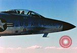 Standbild F-101A Voodoo California United States USA, 1956, aus Sekunde 29 historischem Filmmaterial Videoclip 65675067607