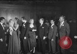 Immagine di Varietà Club Pittsburgh Pennsylvania USA, 1952, secondo 35 filmato di repertorio 65675067633