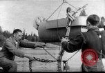 Immagine di Sotto l'acqua fotocamera Canada, 1952, secondo 6 filmato di repertorio 65675067634