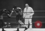 Immagine di Peso piuma boxe Francia, 1953, secondo 11 filmato di repertorio 65675067642