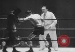 Immagine di Peso piuma boxe Francia, 1953, secondo 12 filmato di repertorio 65675067642