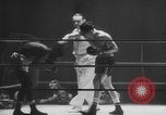 Immagine di Peso piuma boxe Francia, 1953, secondo 13 filmato di repertorio 65675067642