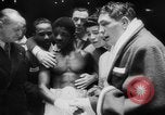 Immagine di Peso piuma boxe Francia, 1953, secondo 62 filmato di repertorio 65675067642