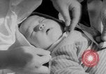 Immagine di La Croce Rossa americana donne Seoul COREA, 1953, secondo 16 filmato di repertorio 65675067647