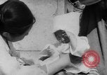 Immagine di La Croce Rossa americana donne Seoul COREA, 1953, secondo 23 filmato di repertorio 65675067647