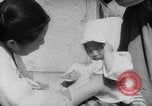 Immagine di La Croce Rossa americana donne Seoul COREA, 1953, secondo 24 filmato di repertorio 65675067647
