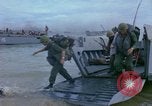 Image bataillons Marine Chu Lai Vietnam, 1965, de la seconde 32 séquences d'archives historiques vidéo 65675067659