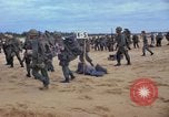 Image bataillons Marine Chu Lai Vietnam, 1965, de la seconde 39 séquences d'archives historiques vidéo 65675067659
