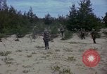 Image bataillons Marine Chu Lai Vietnam, 1965, de la seconde 26 séquences d'archives historiques vidéo 65675067660