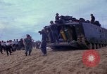 Image bataillons Marine Chu Lai Vietnam, 1965, de la seconde 53 séquences d'archives historiques vidéo 65675067662