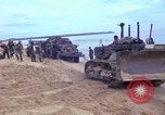 Image bataillons Marine Chu Lai Vietnam, 1965, de la seconde 5 séquences d'archives historiques vidéo 65675067664