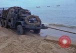 Image bataillons Marine Chu Lai Vietnam, 1965, de la seconde 14 séquences d'archives historiques vidéo 65675067664