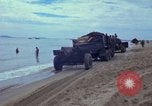 Image bataillons Marine Chu Lai Vietnam, 1965, de la seconde 27 séquences d'archives historiques vidéo 65675067664