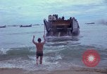 Image bataillons Marine Chu Lai Vietnam, 1965, de la seconde 45 séquences d'archives historiques vidéo 65675067664