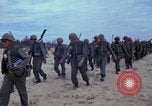 Image bataillons Marine Chu Lai Vietnam, 1965, de la seconde 5 séquences d'archives historiques vidéo 65675067665