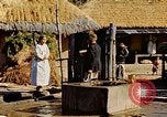 Image civils coréens Corée, 1951, de la seconde 9 séquences d'archives historiques vidéo 65675067667
