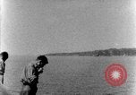 Standbild Landing Craft Infanterie Pazifik, 1945, aus Sekunde 13 historischem Filmmaterial Videoclip 65675067685
