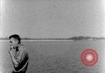Standbild Landing Craft Infanterie Pazifik, 1945, aus Sekunde 22 historischem Filmmaterial Videoclip 65675067685
