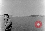 Standbild Landing Craft Infanterie Pazifik, 1945, aus Sekunde 24 historischem Filmmaterial Videoclip 65675067685