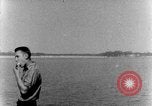Standbild Landing Craft Infanterie Pazifik, 1945, aus Sekunde 25 historischem Filmmaterial Videoclip 65675067685