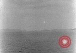 Standbild Landing Craft Infanterie Pazifik, 1945, aus Sekunde 34 historischem Filmmaterial Videoclip 65675067685