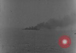 Standbild Landing Craft Infanterie Pazifik, 1945, aus Sekunde 16 historischem Filmmaterial Videoclip 65675067686