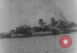 Standbild Landing Craft Infanterie Pazifik, 1945, aus Sekunde 30 historischem Filmmaterial Videoclip 65675067686