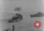 Standbild Landing Craft Infanterie Pazifik, 1945, aus Sekunde 43 historischem Filmmaterial Videoclip 65675067686