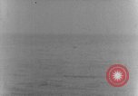 Standbild Landing Craft Infanterie Pazifik, 1945, aus Sekunde 48 historischem Filmmaterial Videoclip 65675067686